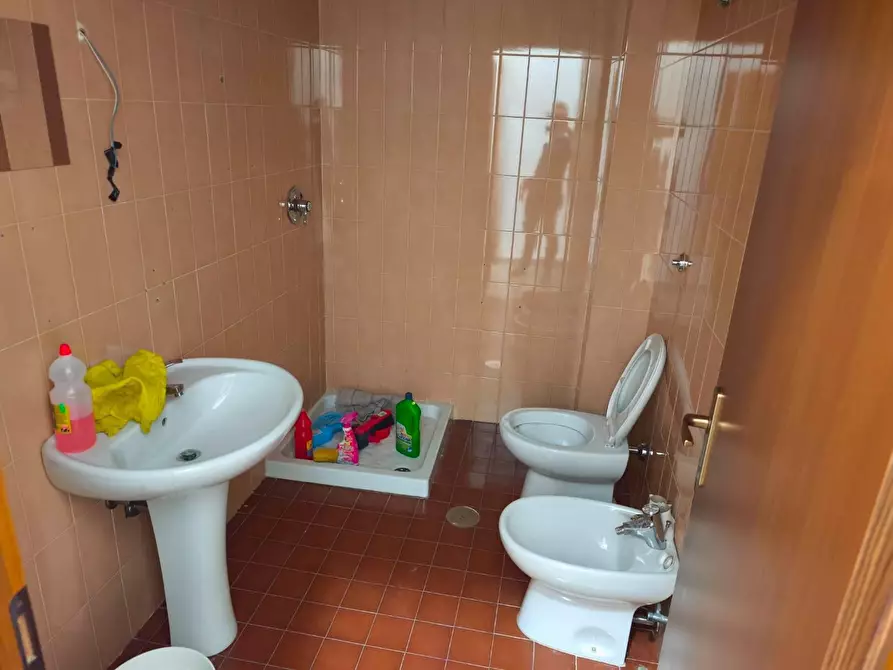 Immagine 4 di Ufficio in affitto  in VIA dei due principati a Avellino