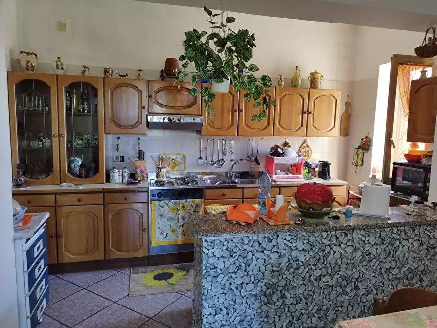 Immagine 3 di Casa indipendente in vendita  in CONTRADA da corsi a Cassano Allo Ionio