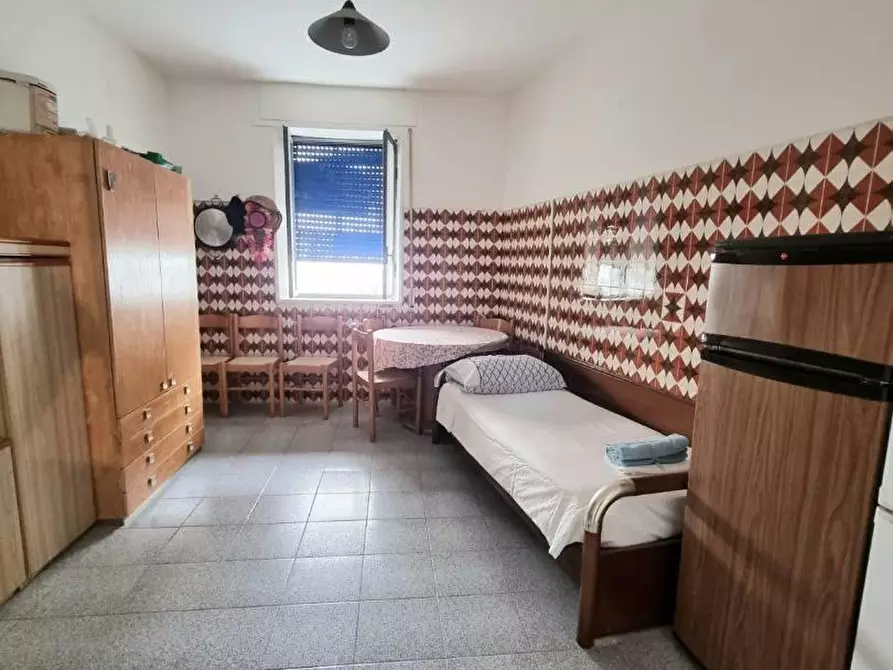 Immagine 11 di Villa in vendita  in VIA aldo moro a Falerna