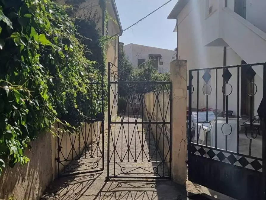 Immagine 18 di Villa in vendita  in VIA aldo moro a Falerna