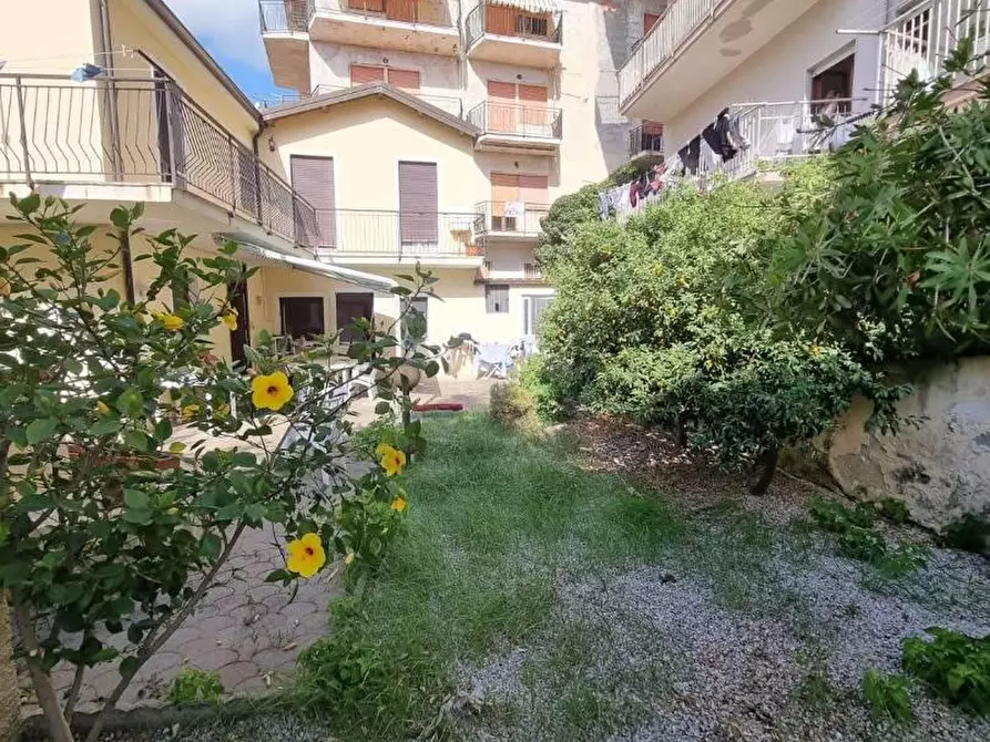 Immagine 20 di Villa in vendita  in VIA aldo moro a Falerna