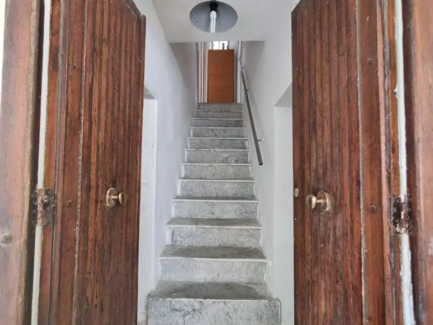 Immagine 3 di Villa in vendita  in VIA aldo moro a Falerna