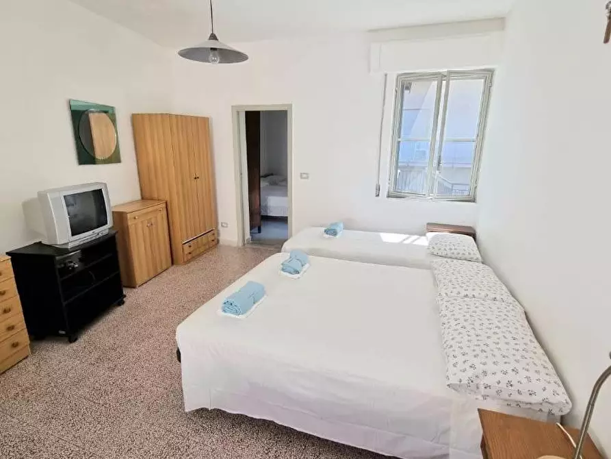 Immagine 8 di Villa in vendita  in VIA aldo moro a Falerna