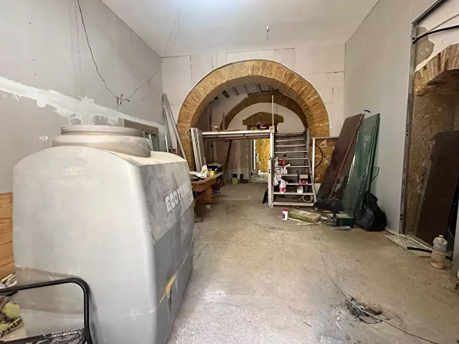 Immagine 7 di Magazzino in vendita  in SALITA santa maria dei greci a Agrigento