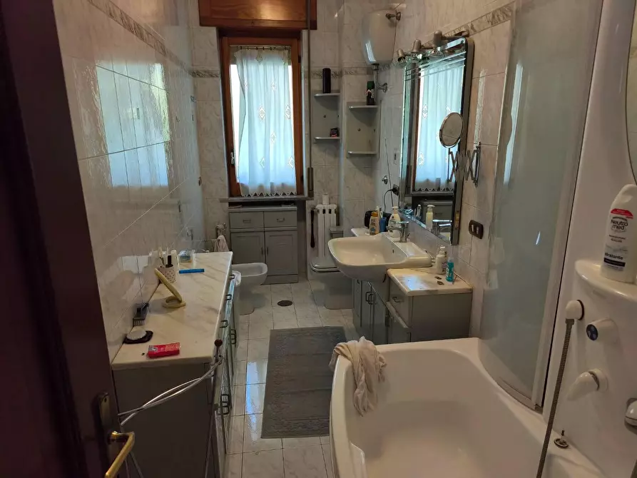 Immagine 10 di Appartamento in affitto  in VIA benigni a Avellino