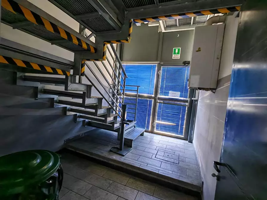 Immagine 15 di Capannone industriale in vendita  in LOCALITA'rigutino  ovest a Arezzo