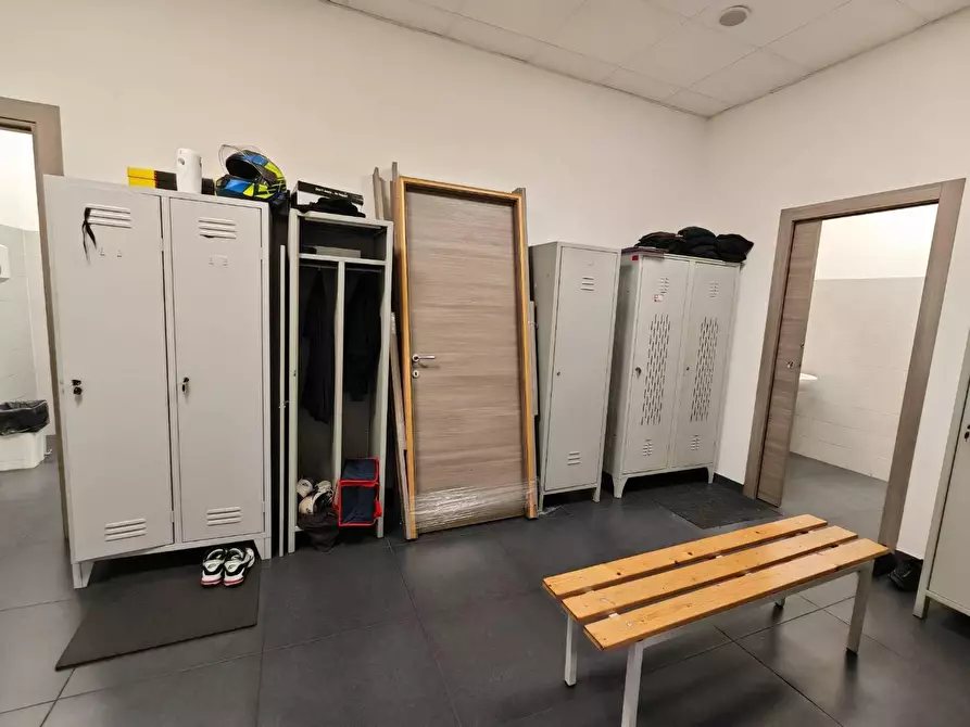 Immagine 21 di Capannone industriale in vendita  in LOCALITA'rigutino  ovest a Arezzo