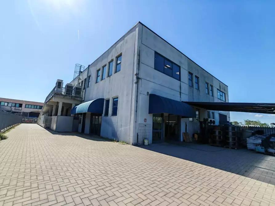 Immagine 22 di Capannone industriale in vendita  in LOCALITA'rigutino  ovest a Arezzo