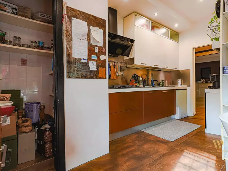 Immagine 10 di Appartamento in vendita  in VIA amantea 77 a Roma