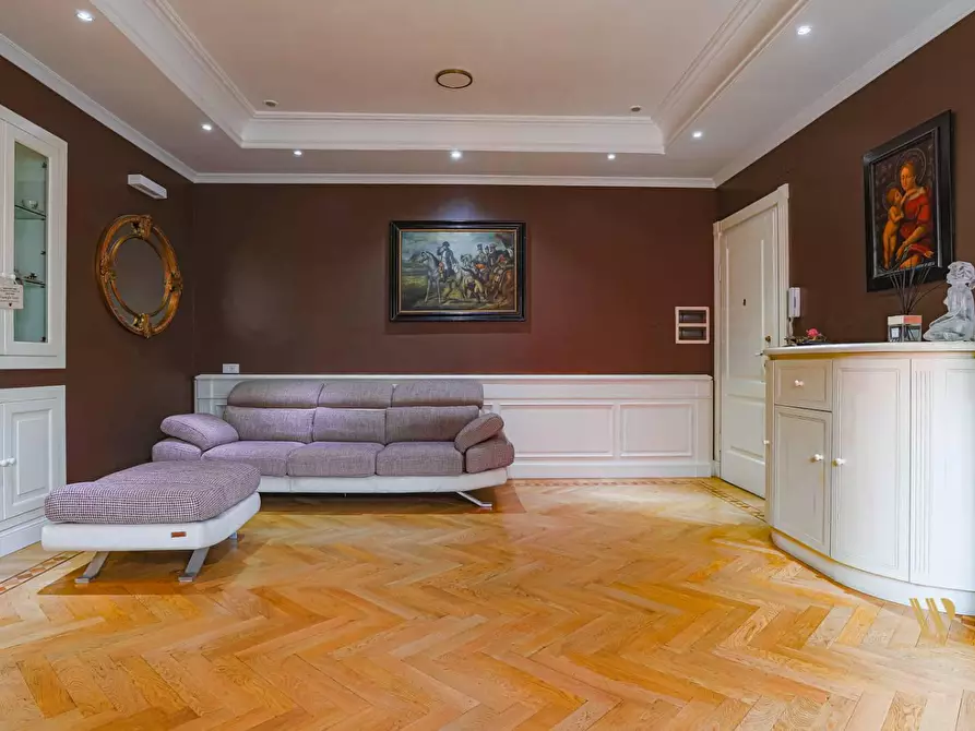 Immagine 16 di Appartamento in vendita  in VIA amantea 77 a Roma