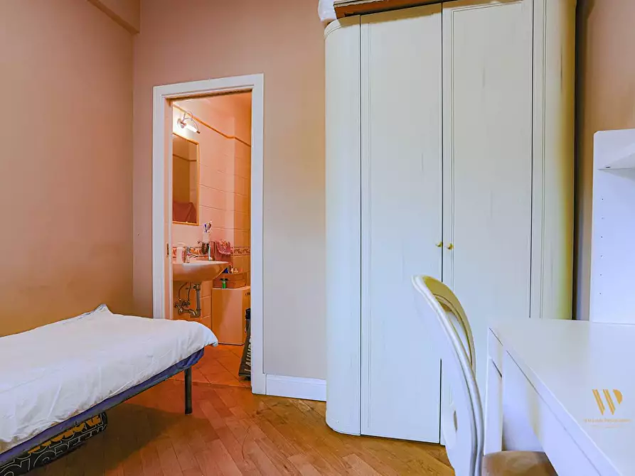 Immagine 2 di Appartamento in vendita  in VIA amantea 77 a Roma