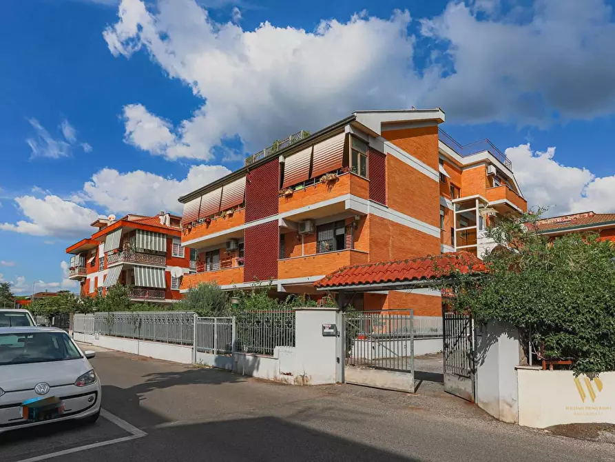 Immagine 22 di Appartamento in vendita  in VIA amantea 77 a Roma