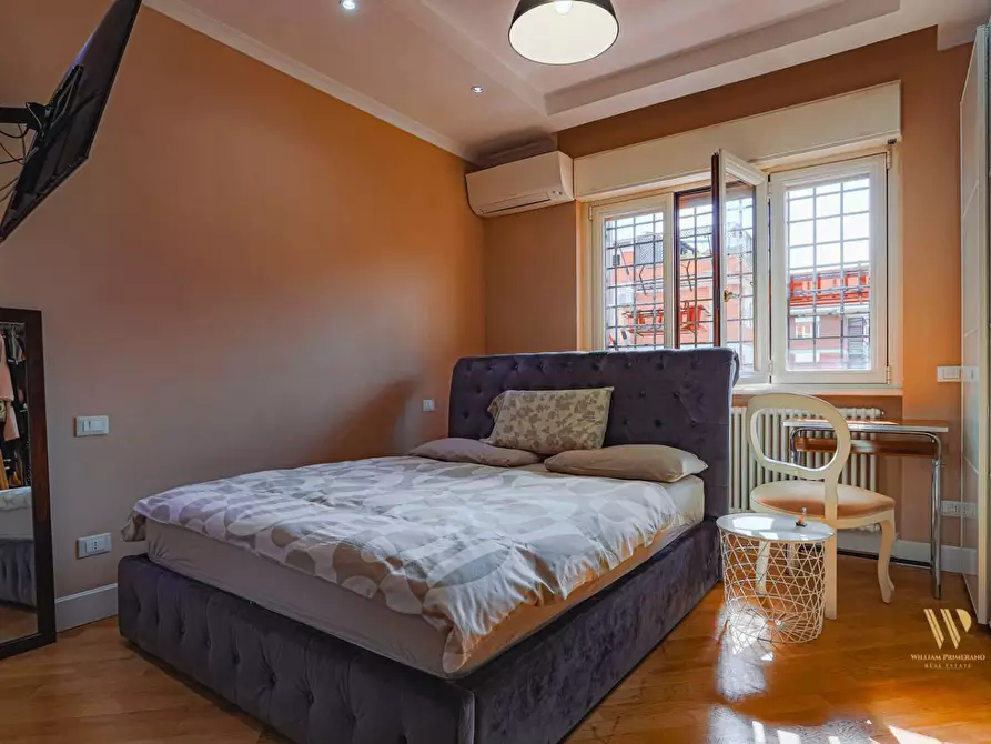 Immagine 3 di Appartamento in vendita  in VIA amantea 77 a Roma