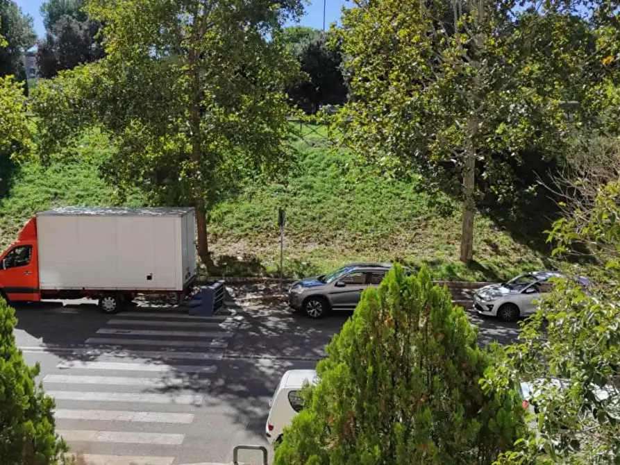 Immagine 20 di Appartamento in vendita  in VIA ballarin a Roma