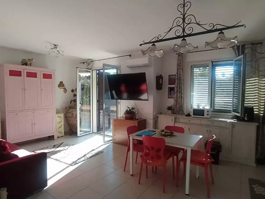 Immagine 11 di Appartamento in vendita  in VIA tupparello a Acireale