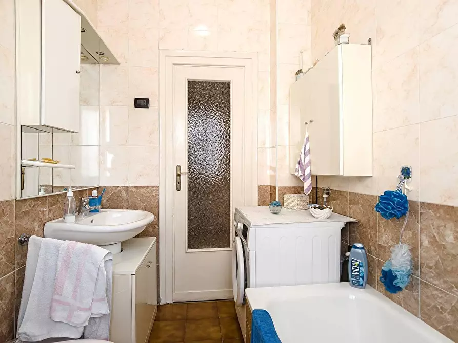 Immagine 15 di Appartamento in vendita  in VIA guala 112 a Torino