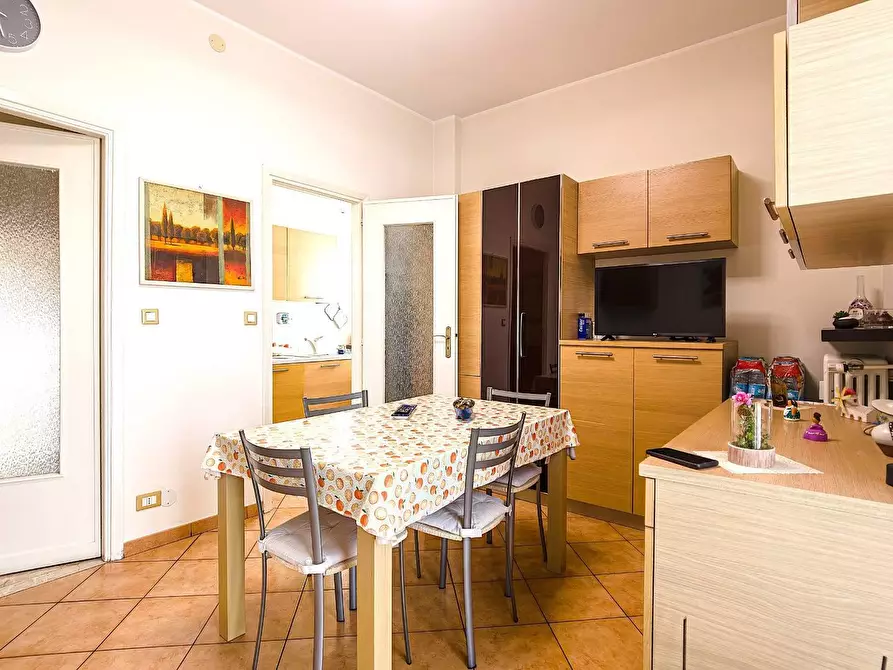 Immagine 6 di Appartamento in vendita  in VIA guala 112 a Torino