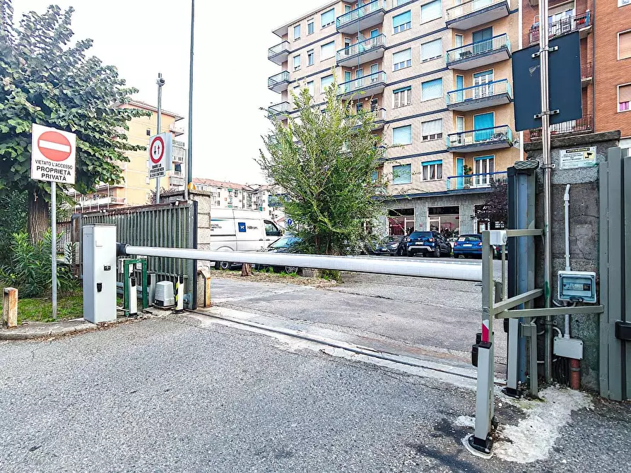 Immagine 21 di Appartamento in vendita  in VIA sospello 173/1 a Torino