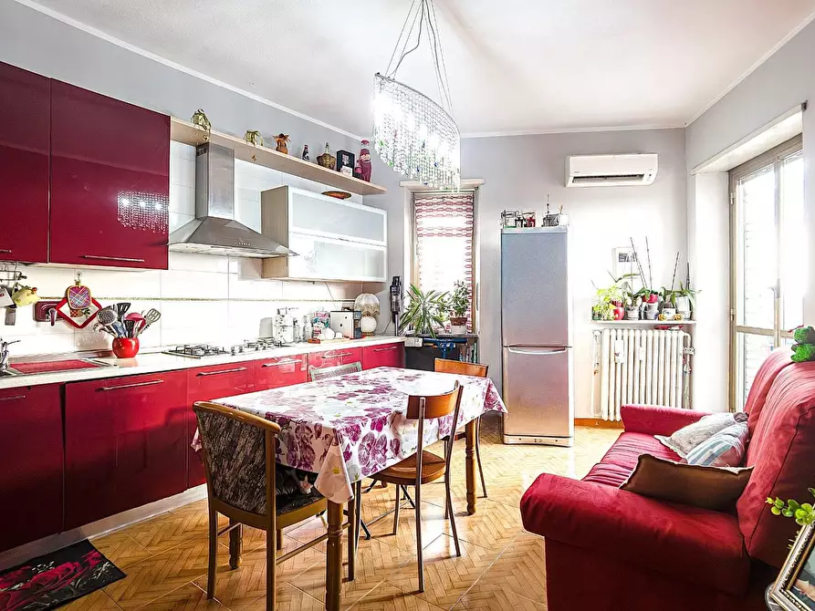 Immagine 3 di Appartamento in vendita  in VIA sospello 173/1 a Torino