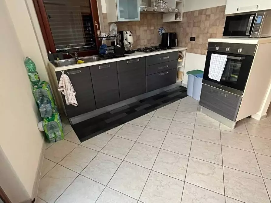 Immagine 4 di Appartamento in vendita  in VIALE crotone a Catanzaro
