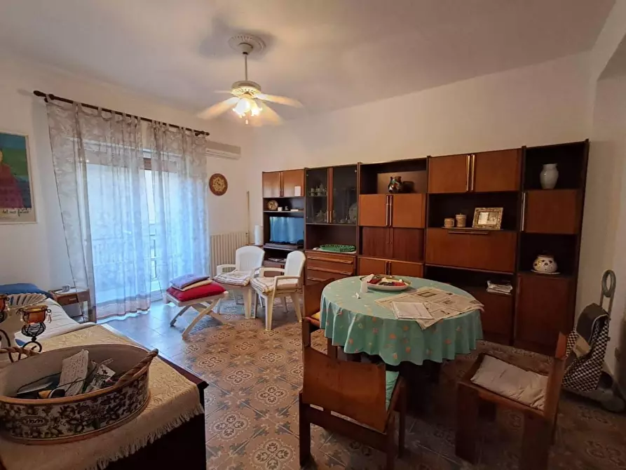 Immagine 2 di Appartamento in vendita  in VIA martiri di gerace a Soverato