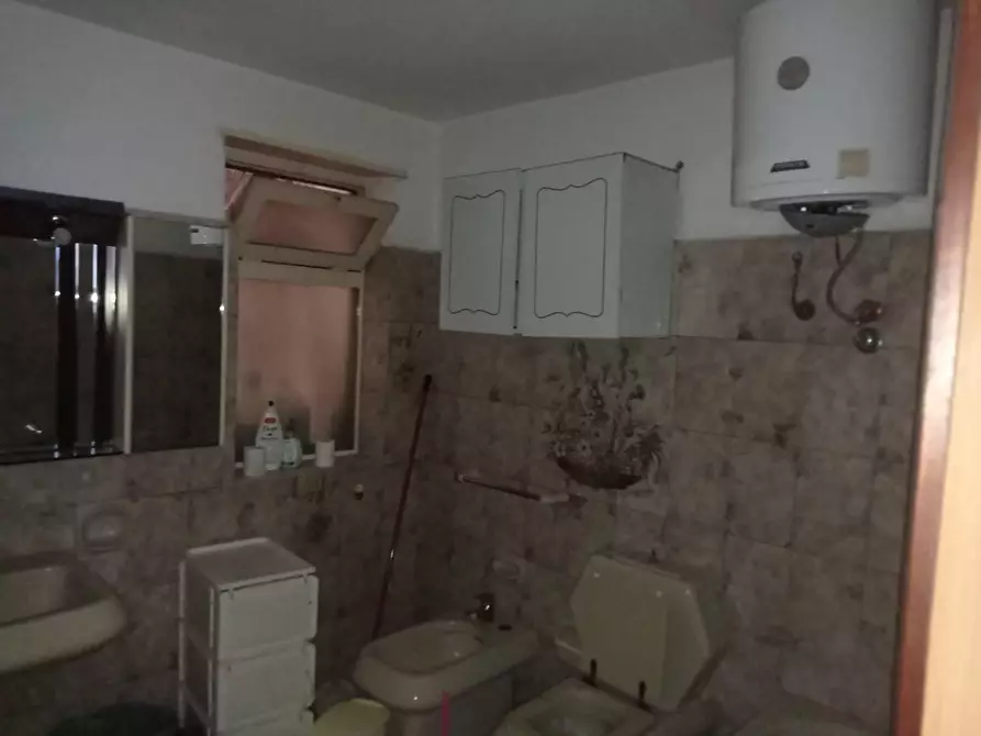 Immagine 3 di Appartamento in vendita  in VIA bolzano 23 a Paterno'