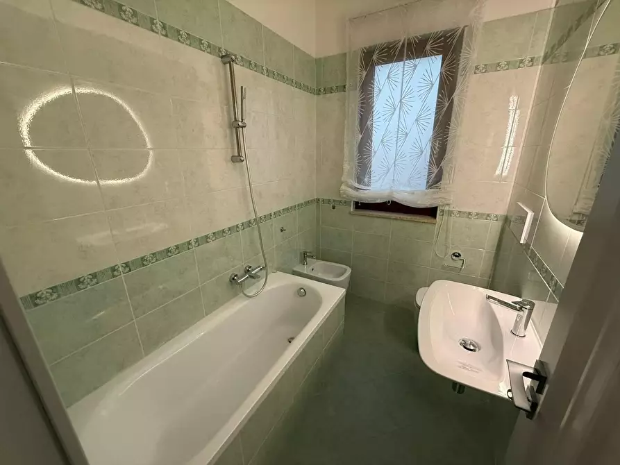 Immagine 11 di Appartamento in vendita  in VIA giuseppe  mazzini 52 a Avellino