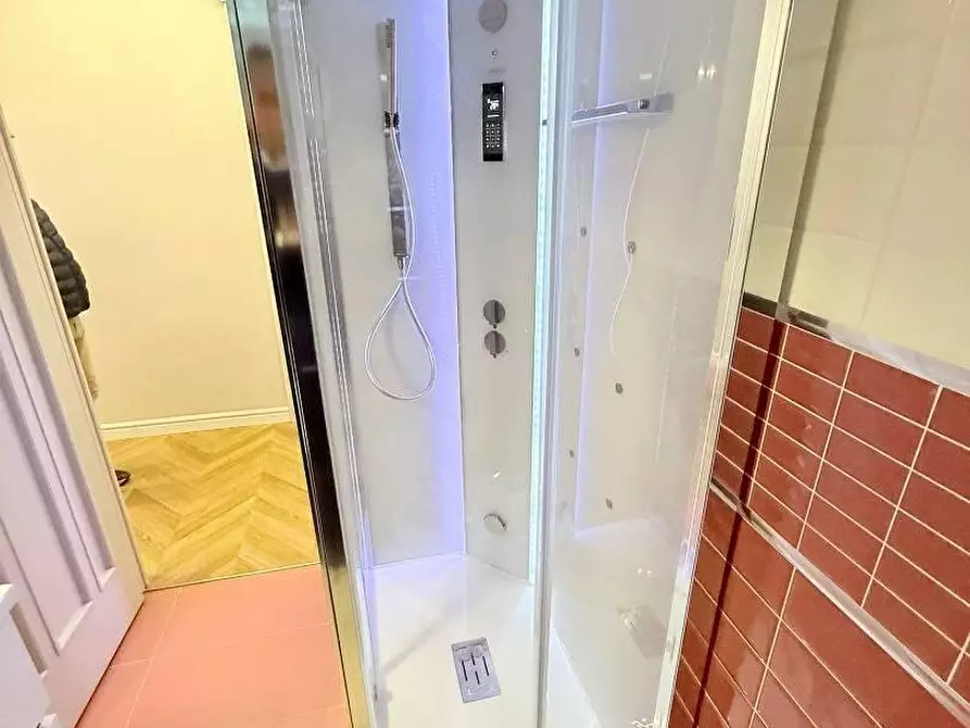 Immagine 13 di Appartamento in vendita  in VIA giuseppe  mazzini 52 a Avellino