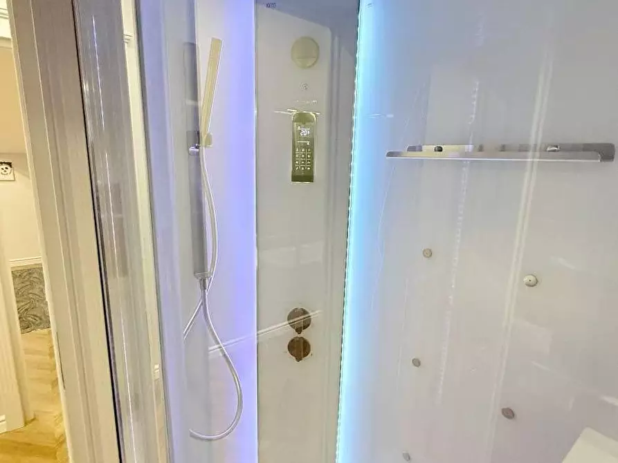 Immagine 18 di Appartamento in vendita  in VIA giuseppe  mazzini 52 a Avellino