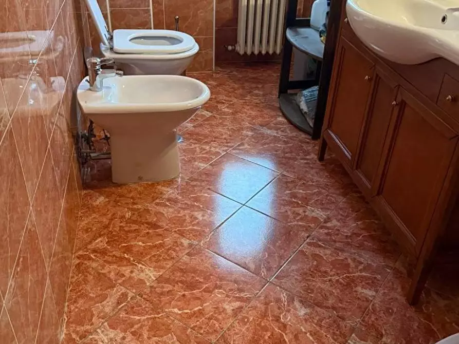 Immagine 22 di Appartamento in vendita  in LOCALITA'san tommaso a Avellino