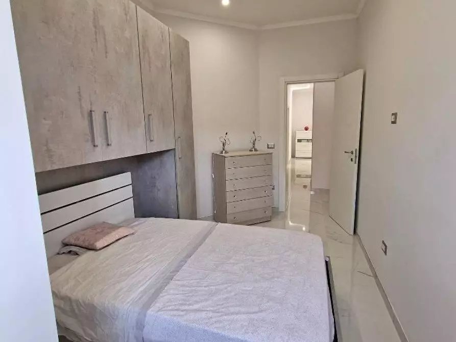 Immagine 11 di Appartamento in vendita  a Torre Annunziata