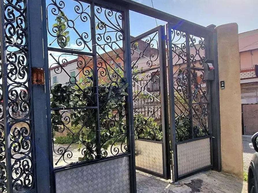 Immagine 2 di Appartamento in vendita  a Torre Annunziata