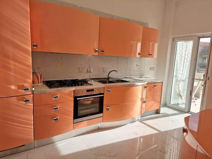 Immagine 4 di Appartamento in vendita  a Torre Annunziata