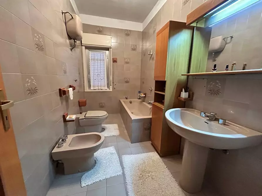 Immagine 16 di Appartamento in vendita  in VIA lombardia a Agrigento