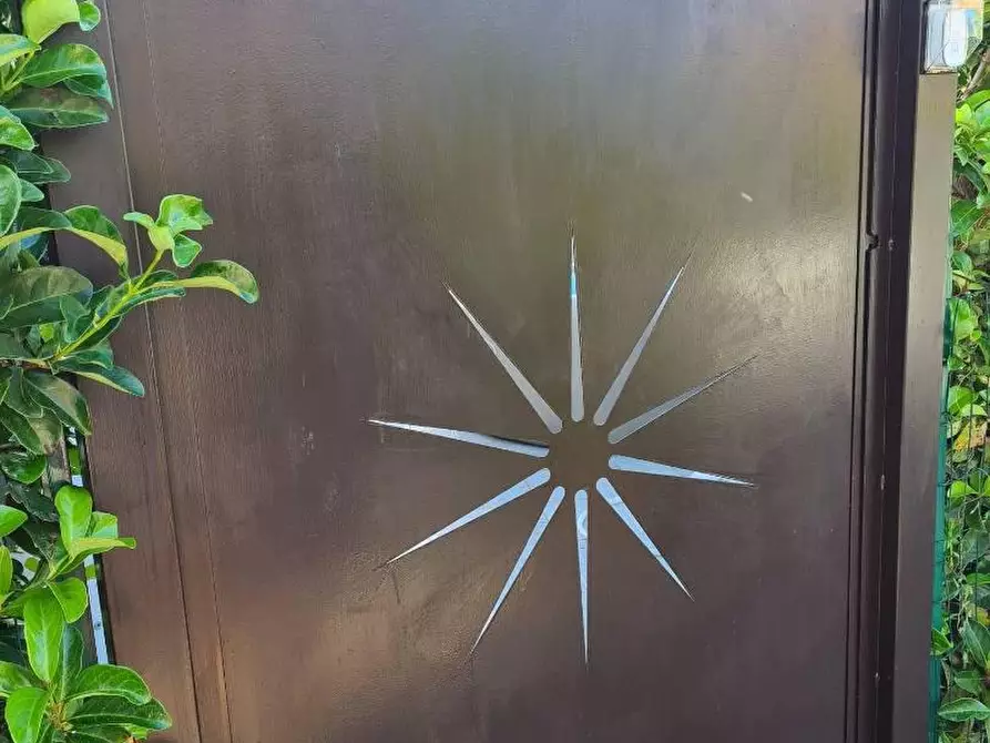 Immagine 21 di Appartamento in vendita  in VIA delle tribune 7 a Campofelice Di Roccella