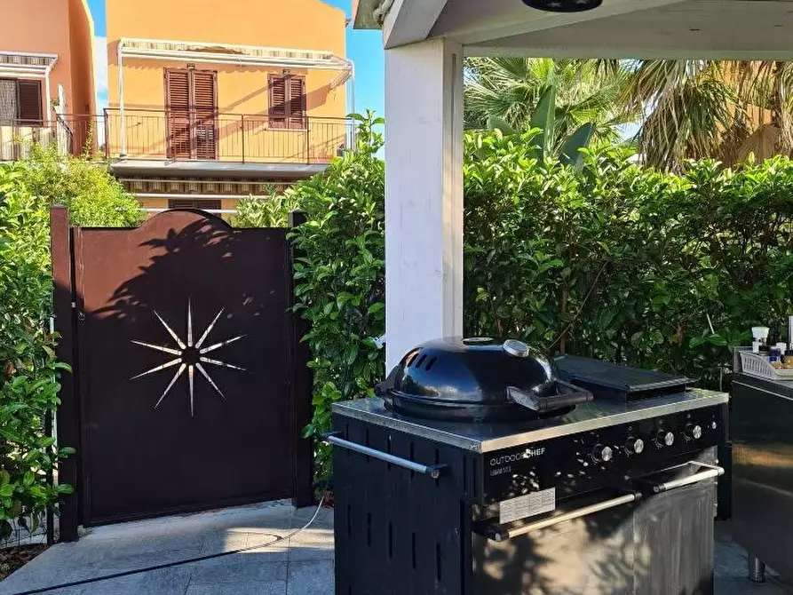 Immagine 23 di Appartamento in vendita  in VIA delle tribune 7 a Campofelice Di Roccella