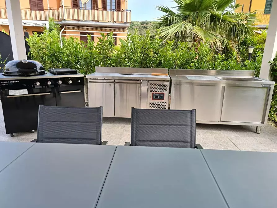 Immagine 7 di Appartamento in vendita  in VIA delle tribune 7 a Campofelice Di Roccella