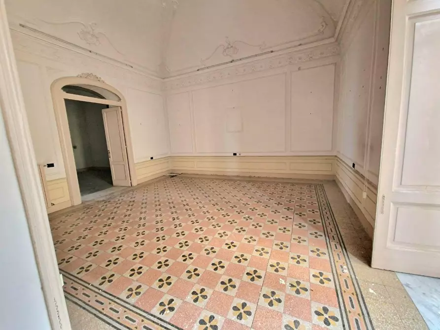 Immagine 12 di Attico in vendita  in CORSO Umberto I a Torre Annunziata