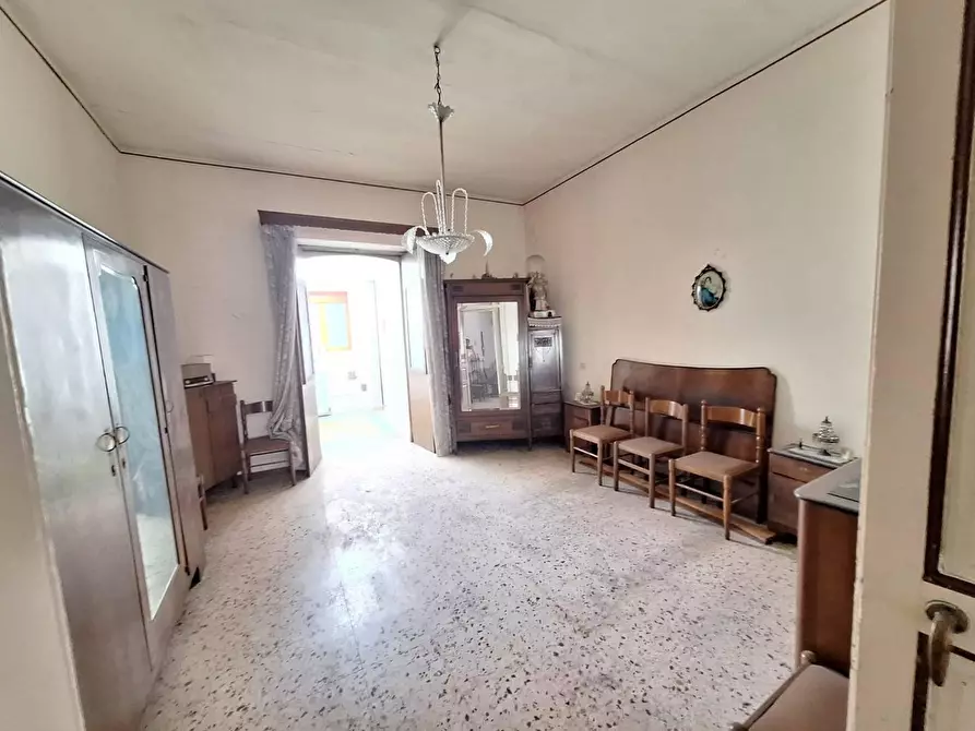 Immagine 11 di Casa indipendente in vendita  in PIAZZA san leopoldo a Aci Catena