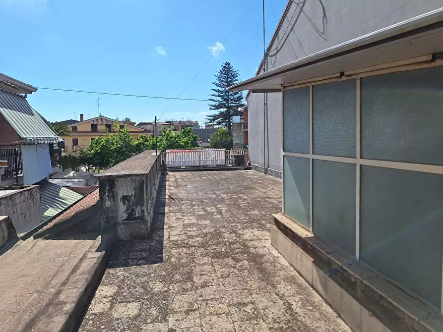 Immagine 17 di Casa indipendente in vendita  in PIAZZA san leopoldo a Aci Catena