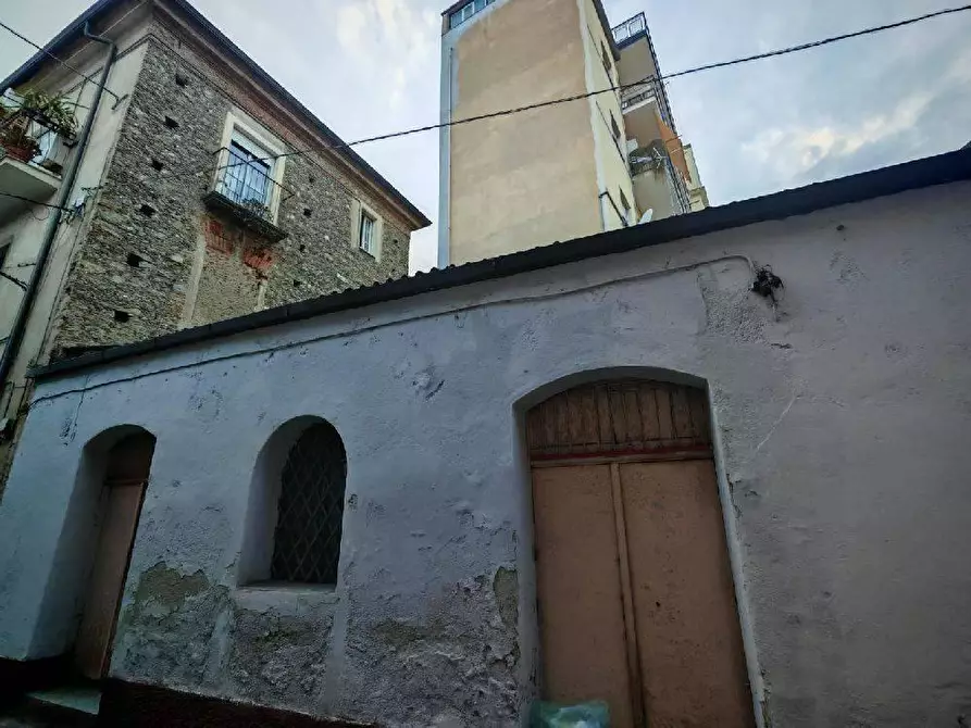 Immagine 4 di Locale commerciale in affitto  in VIA santa maria maggiore 20 a Lamezia Terme