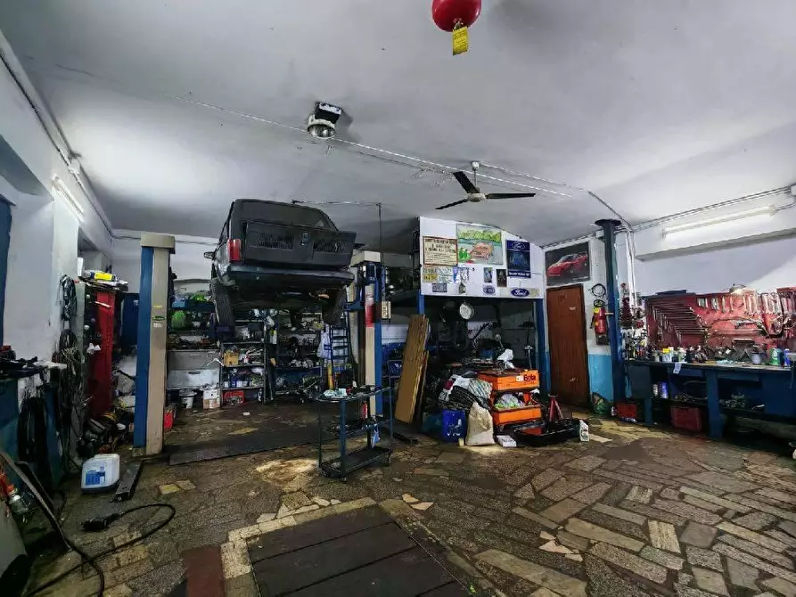 Immagine 6 di Locale commerciale in affitto  in VIA santa maria maggiore 20 a Lamezia Terme