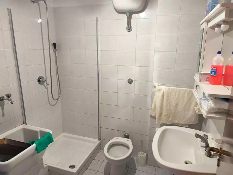 Immagine 19 di Appartamento in vendita  in CORSO umberto I a Avellino