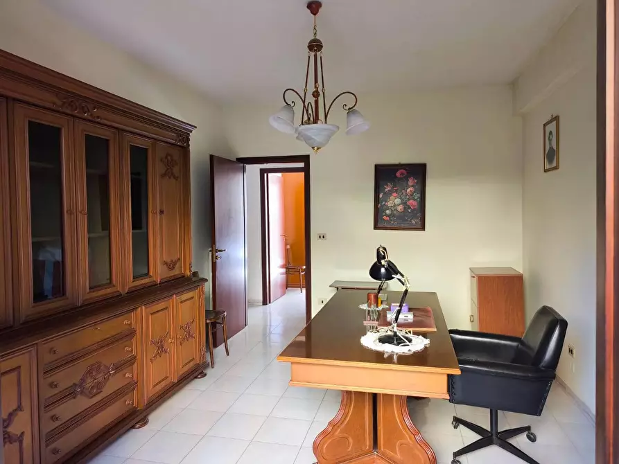 Immagine 20 di Appartamento in vendita  in CORSO umberto I a Avellino