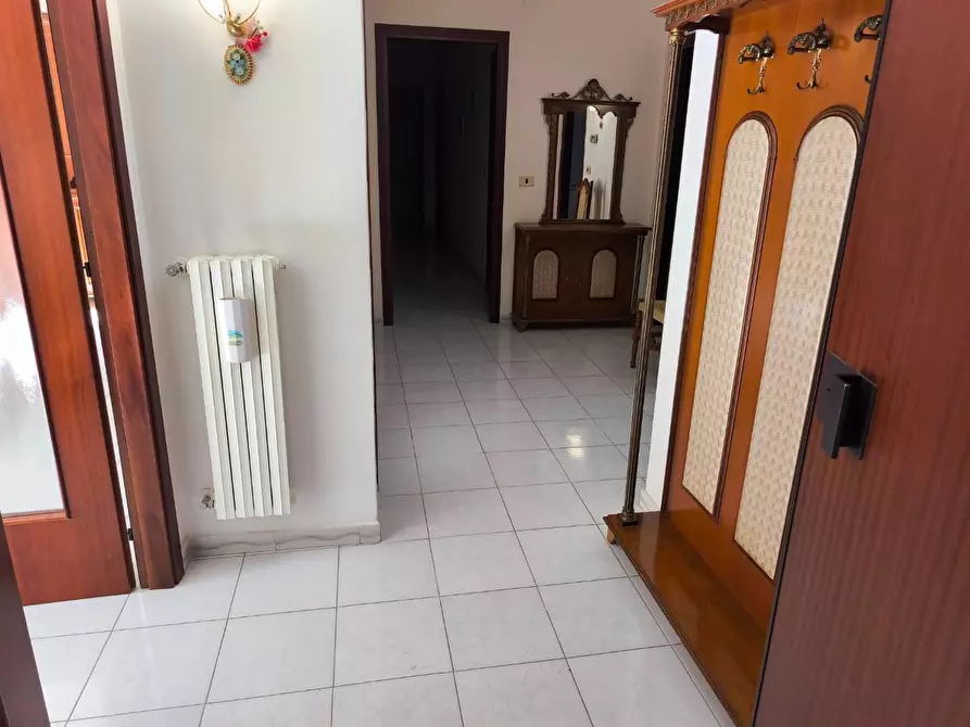 Immagine 7 di Appartamento in vendita  in CORSO umberto I a Avellino