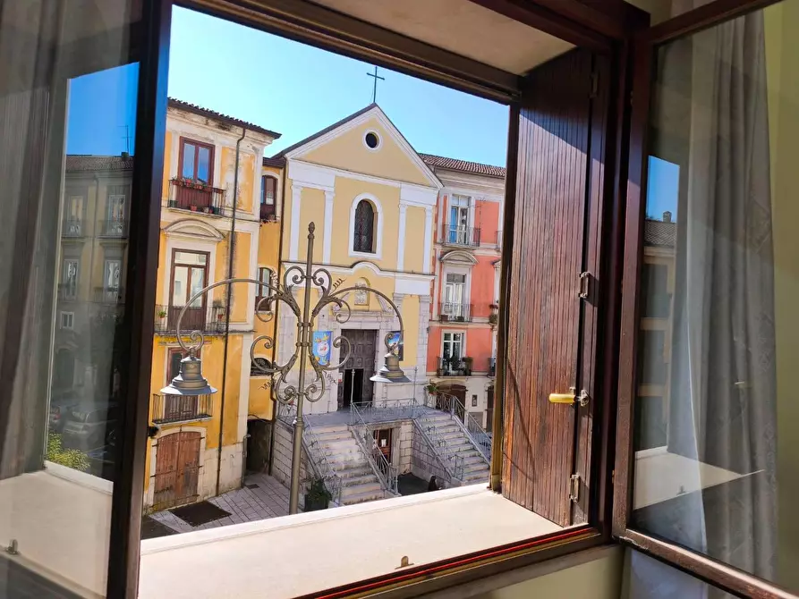 Immagine 8 di Appartamento in vendita  in CORSO umberto I a Avellino