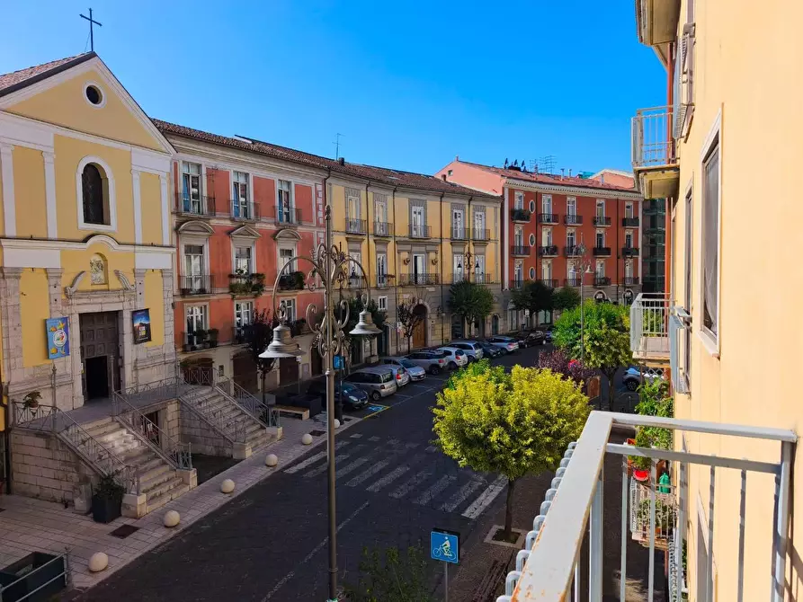 Immagine 1 di Appartamento in vendita  in CORSO umberto I a Avellino