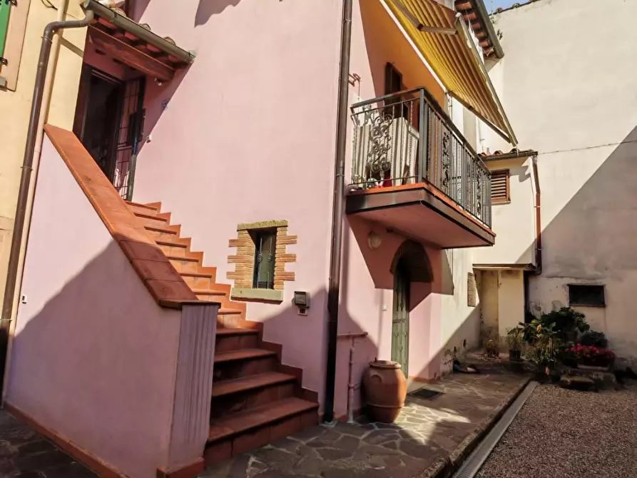 Immagine 1 di Terratetto in vendita  in VIA vespucci 90 a Arezzo