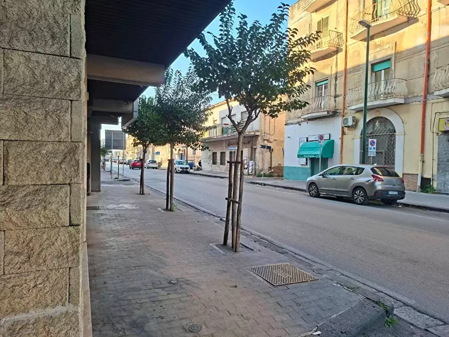 Immagine 14 di Box auto in vendita  in VIA roma a Torre Annunziata