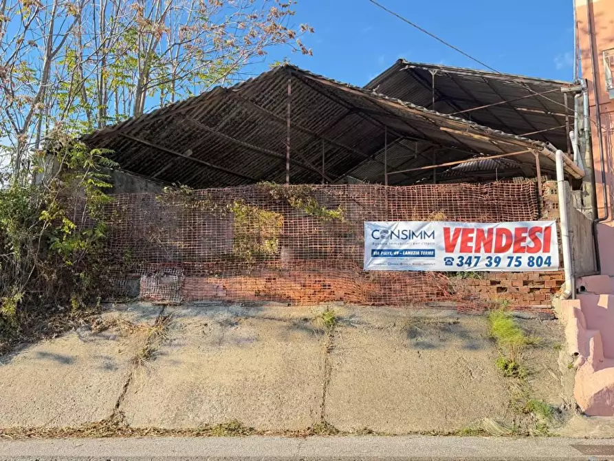 Immagine 1 di Capannone industriale in vendita  in VIA marconi a Lamezia Terme